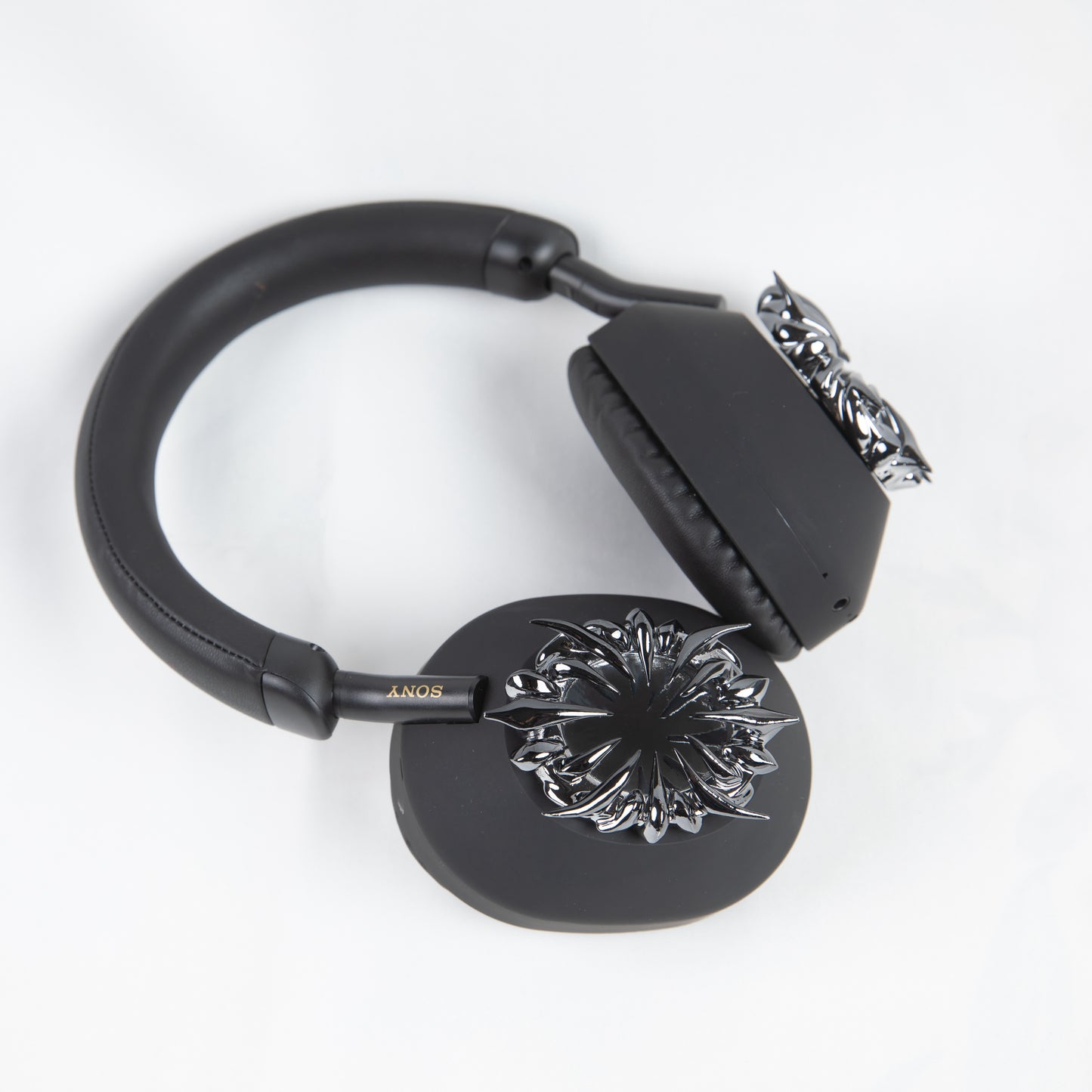 Sony XM5 attachments, Sony XM5 aesthetic, Sony XM5 accessories, sci-fi, Gothic, girlfriend, Gift for him, Gift for her, futuristic, cyberpunk, boyfriend, sonyheadphones, sonywh1000xm5, Sonywh1000xm4, headphone accessories, headphone attachments, throne, 3d printed