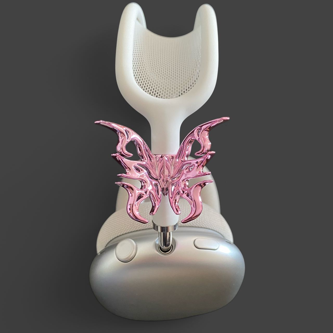 Butterfly AirPods Max