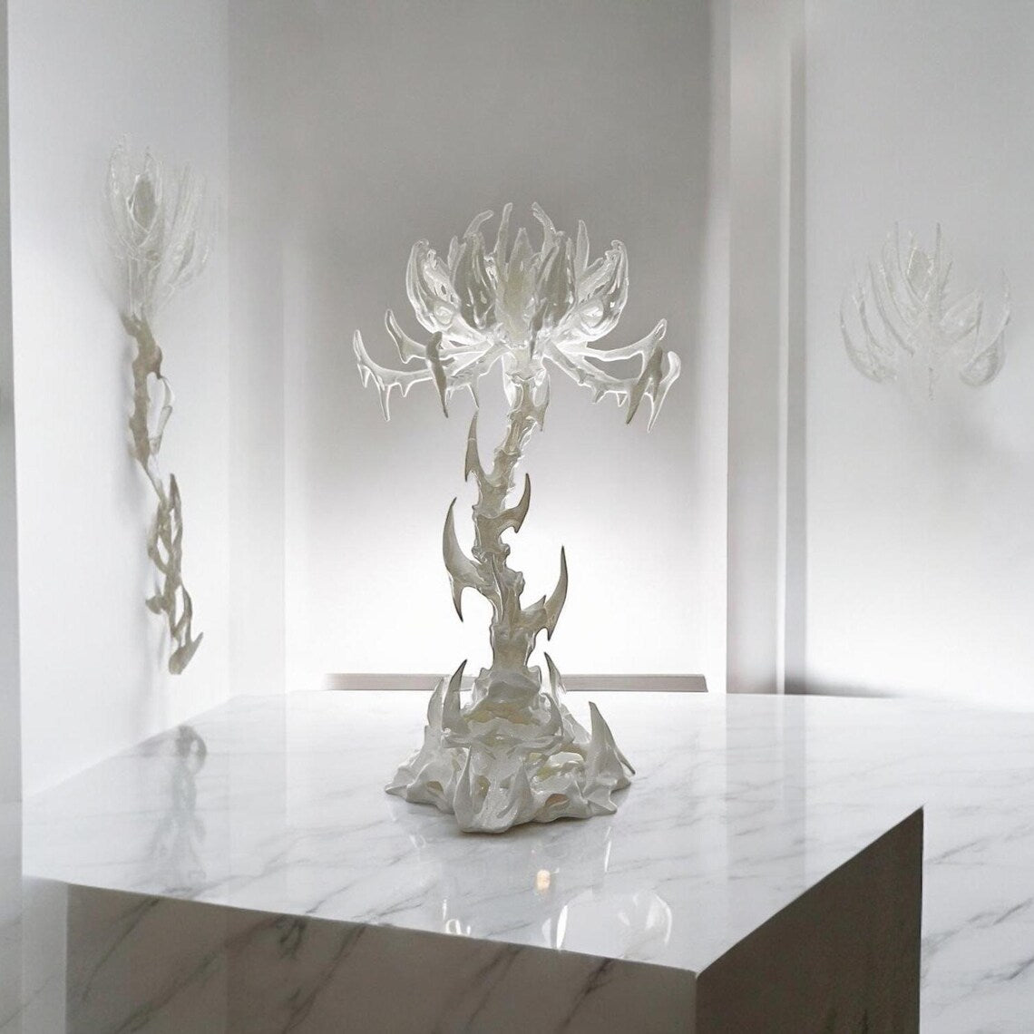 Resin Lotus Jewelry Stand: Gothic Home Decor Art