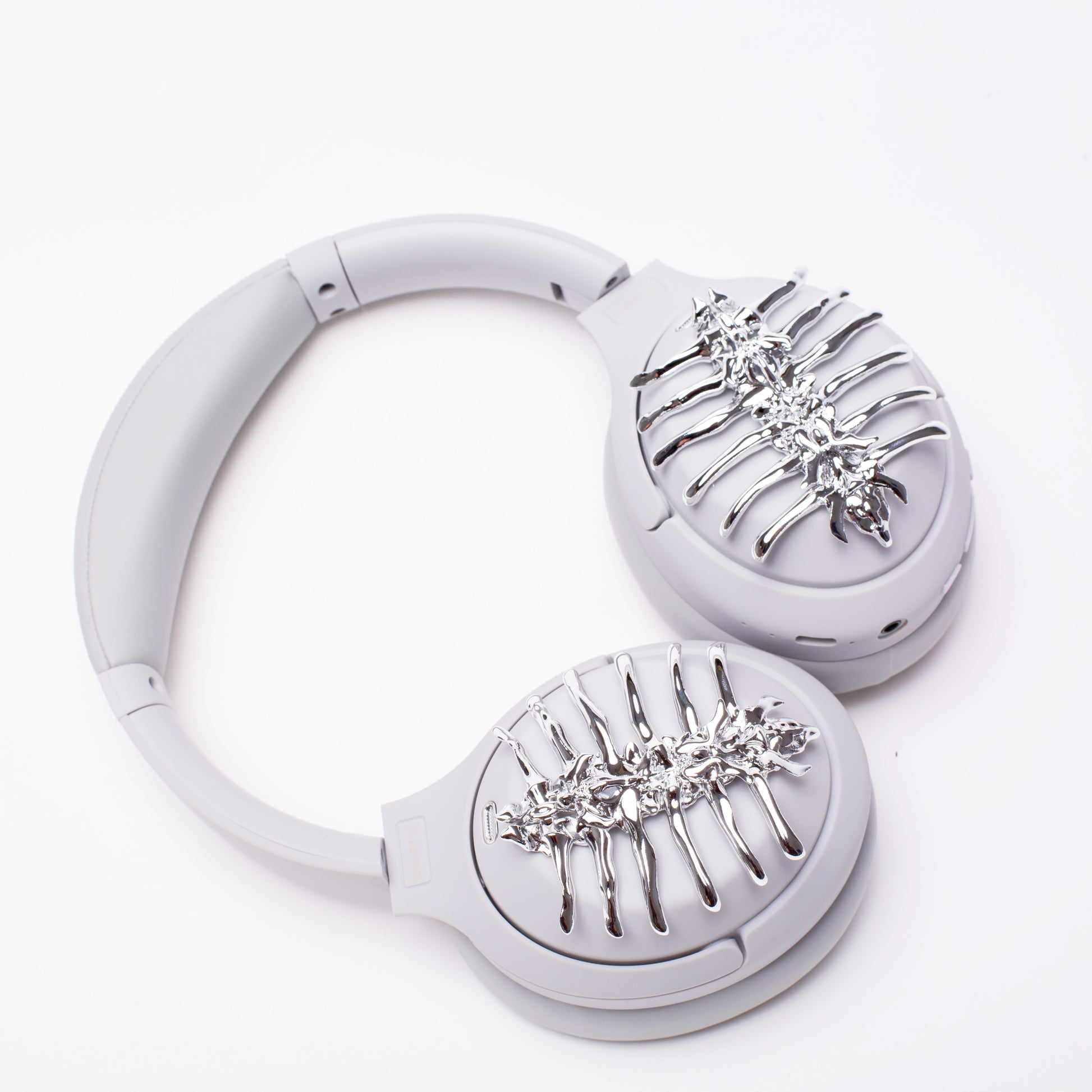 Sony XM4 attachments, Sony XM4 aesthetic, Sony XM4 accessories, sci-fi, Gothic, girlfriend, Gift for him, Gift for her, futuristic, cyberpunk, boyfriend, sonyheadphones, sonywh1000xm5, Sonywh1000xm4, headphone accessories, headphone attachments, chrome spines, spines