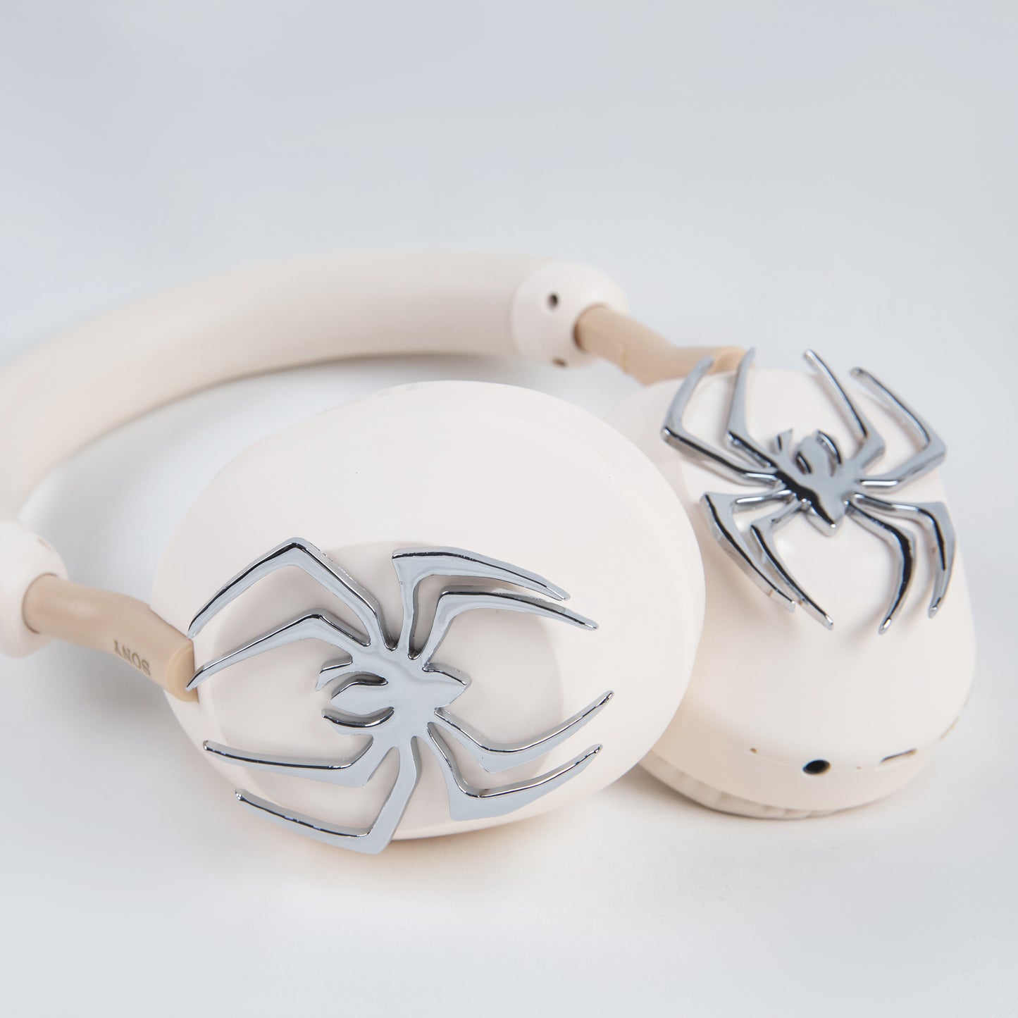 Sony XM5 attachments, Sony XM5 aesthetic, Sony XM5 accessories, sci-fi, Gothic, girlfriend, Gift for him, Gift for her, futuristic, cyberpunk, boyfriend, sonyheadphones, sonywh1000xm5, Sonywh1000xm4, headphone accessories, headphone attachments, spiders