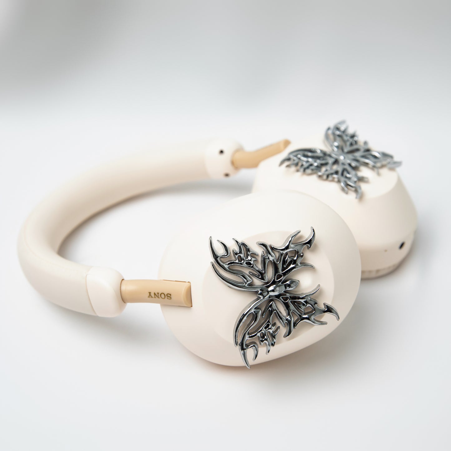 Sony XM5 attachments, Sony XM5 aesthetic, Sony XM5 accessories, sci-fi, Gothic, girlfriend, Gift for him, Gift for her, futuristic, cyberpunk, boyfriend, sonyheadphones, sonywh1000xm5, Sonywh1000xm4, headphone accessories, headphone attachments, chrome butterflies, butterfly