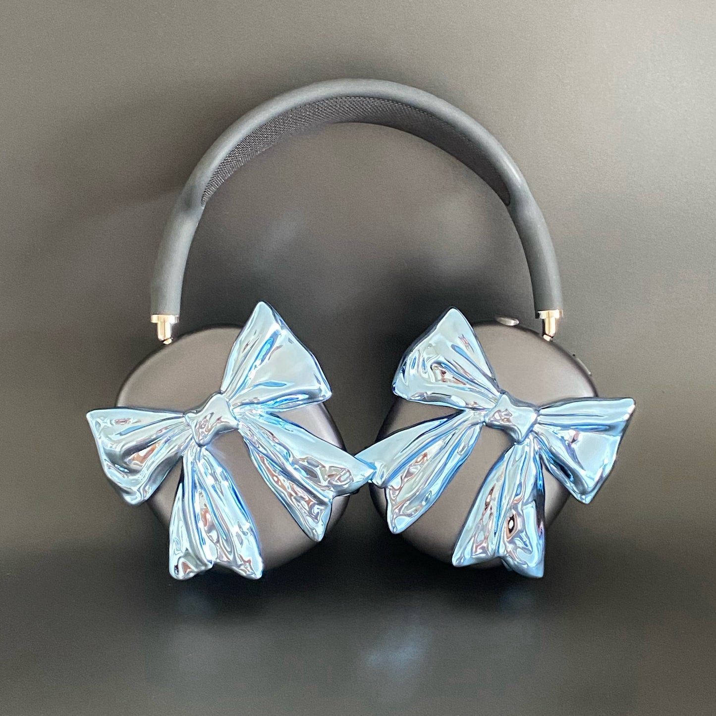 Blue Bow AirPods Max